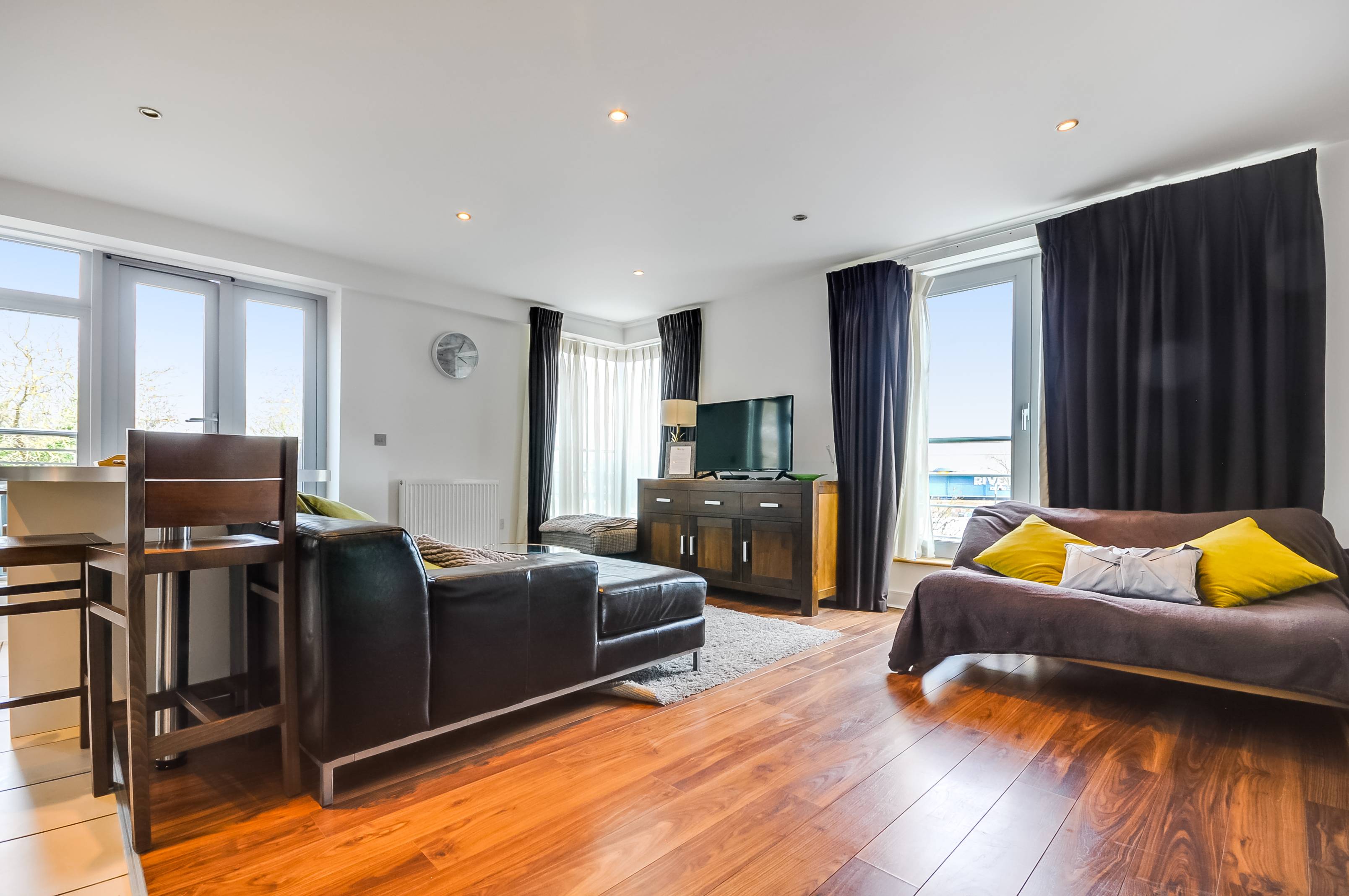 Corporate Housing Location Comfy Workers